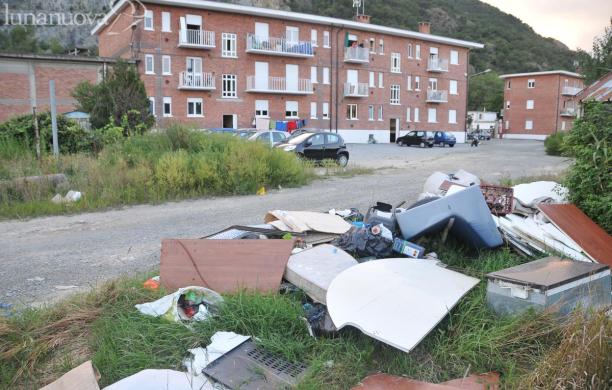 Accoltella la vicina di casa: arrestato un 47enne