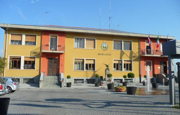 Dal 'porta a porta' si ritorna alle isole ecologiche