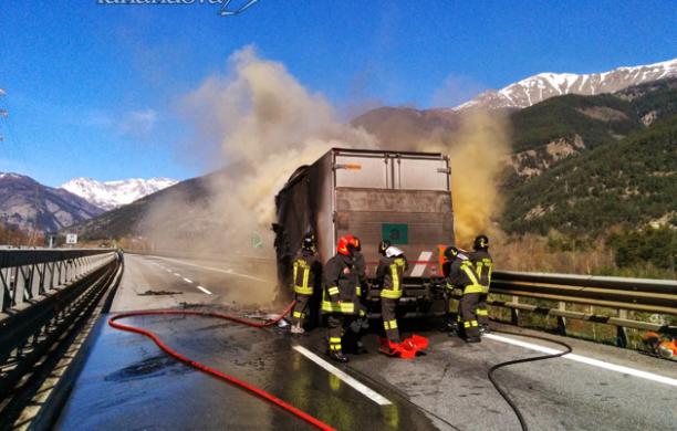Fuoco e incidenti nel week-end sull'Autofrejus