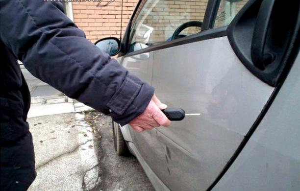 Troppo caldo, e scoppia la lite tra condomini