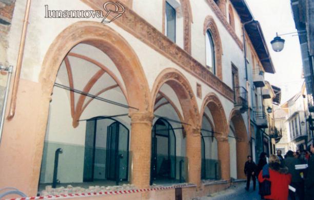 Turisti ingannati dai depliant troppo datati
