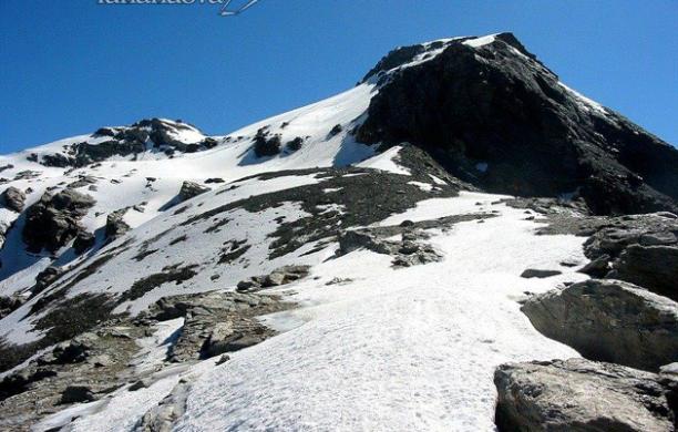 Un alpinista cade nel dirupo dal Niblè