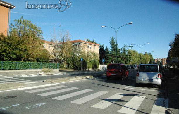 Anziano muore investito sulle strisce pedonali