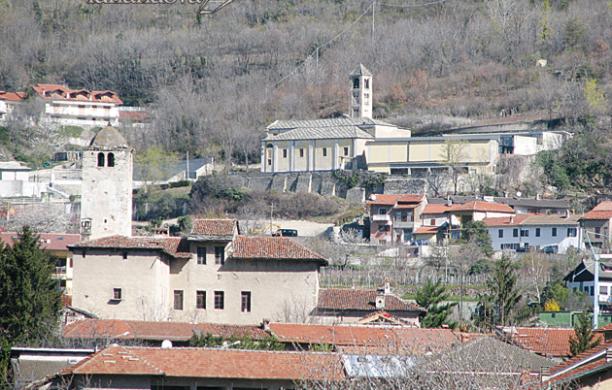 «Salvate il castello»: oltre 3mila firme