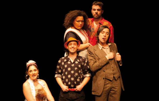 Hamlet travestie: un Principe di Danimarca in salva partenopea