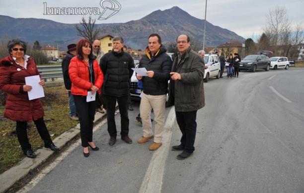 L'ira di Drubiaglio: «Quella rotonda è un pericolo»