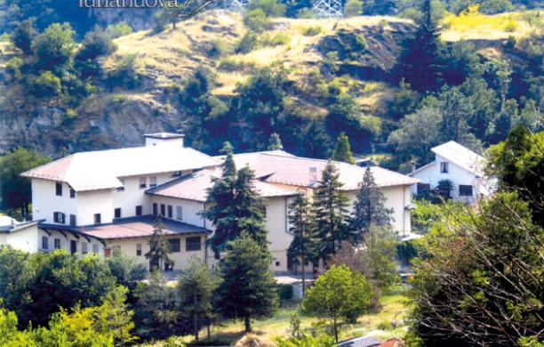 Guerra tra Ugl e francescane per Villa Scarafia