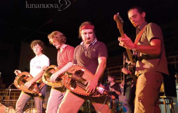 L'Occitania rock sale sul palco con i Lou Dalfin