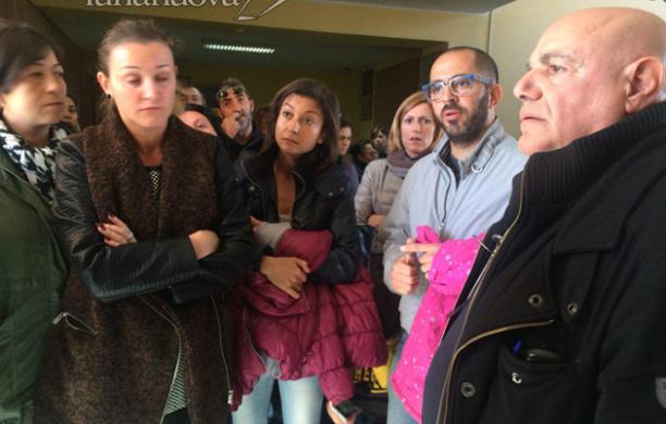 Matteotti chiusa per una finestra caduta in classe