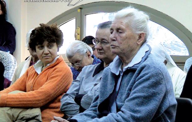 Addio della città alla scrittrice e poetessa Eleonora Manzin