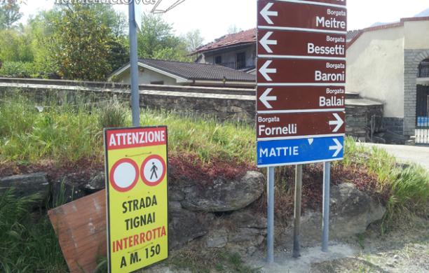 Una raccolta firme per la sicurezza su strada Tignai