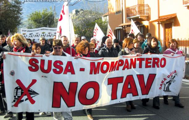 I No Tav pungolano la giunta Plano: «Troppo debole»