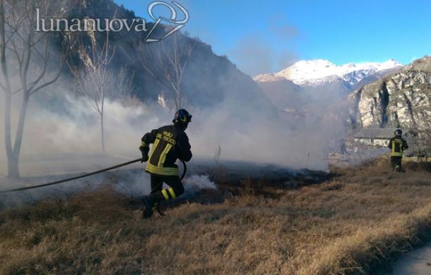 C'è l'ombra del piromane sui roghi del fine settimana in alta valle