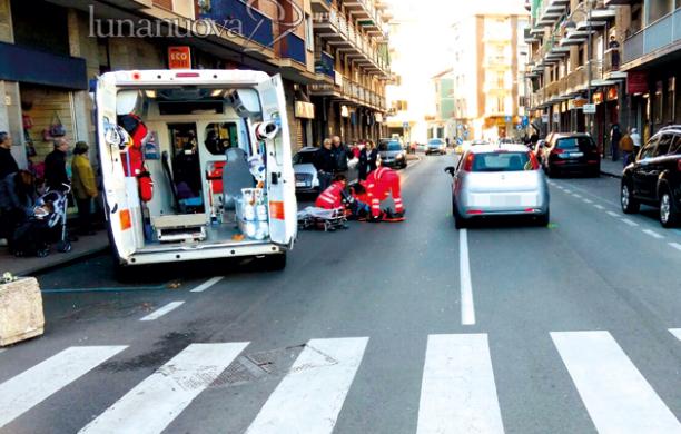 Orbassano, 82enne investe 81enne che attraversa sulle strisce