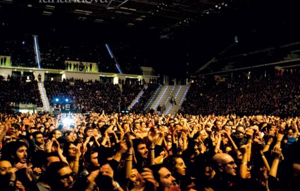 S.Ambrogio: precipita nel vuoto dal terzo anello al concerto di Zero