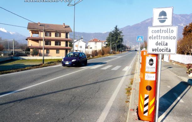 Almese, ecco i 12 autovelox a rotazione: è già bufera