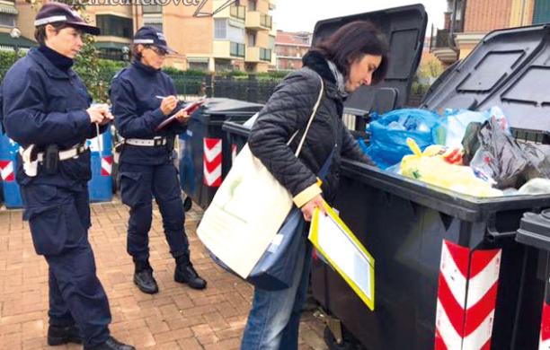 Dopo Rivalta, anche a Beinasco controlli a sorpresa sulla differenziata