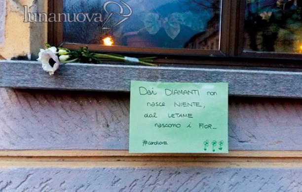 Condove, i fiori e De Andrè battono l'inciviltà
