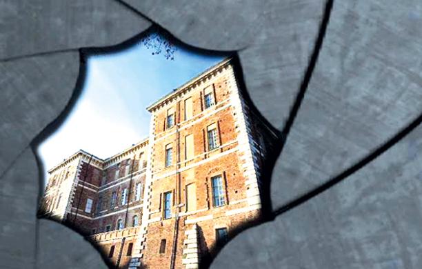 L'Obiettivo: una passione in mostra fra vie, negozi e palazzi