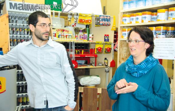 Alpignano, fiori nel deserto ed è polemica tra Comune e commercianti