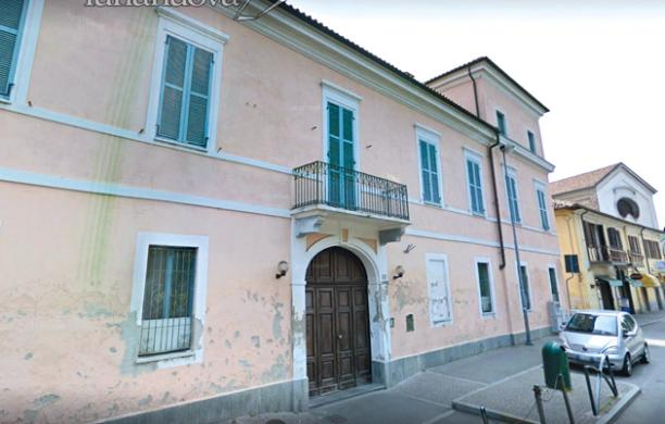 Grugliasco, le rubano il pc all'oratorio. «C'era l'unica copia della tesi»