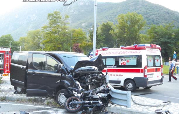 Condove, fidanzati travolti dal van: ora è omicidio volontario