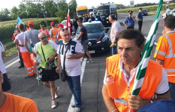 Susa: sciopero Sitalfa, dalla valle adesione massiccia