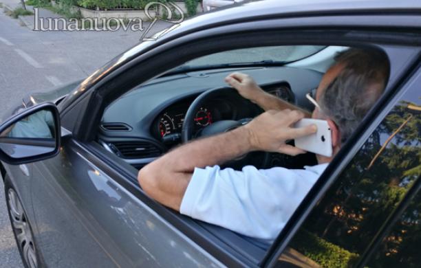 REDAZIONE IN PIAZZA Telefono al volante? Sì alle punizioni severe 