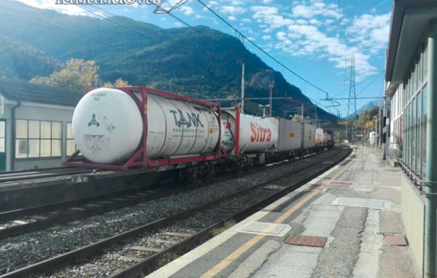 Salbertrand: gas dalle cisterne, allarme al Frejus