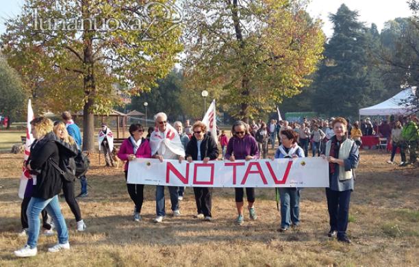 Rivalta, una passeggiata in musica per cantare il «No» al Tav