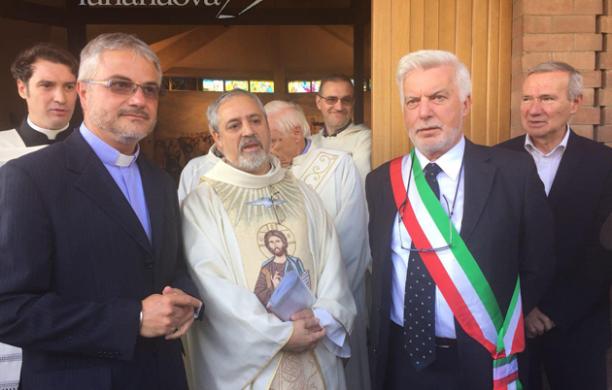 Rivoli, doppio benvenuto a don Claudio Furnari