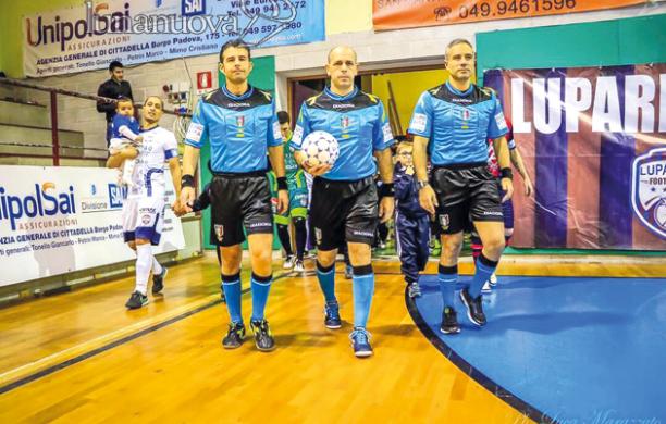 REPORTAGE Arbitri: il vivaio dei fischietti è targato Collegno