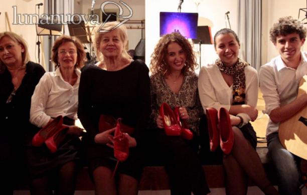 "Vite violente": no al femminicidio
