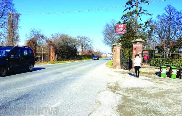 Rivoli, la non vedente chiede una fermata più sicura