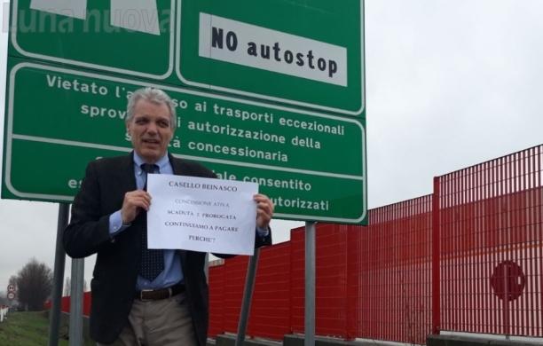 Rivalta, casello ‘scaduto’: il sindaco protesta sullo svincolo