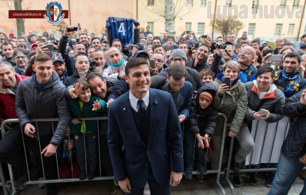 Grugliasco, Javier Zanetti infiamma il popolo granata