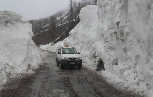 Colle delle Finestre, battaglia in rosa contro la slavine