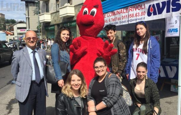 Rivoli, scuole in piazza per la prevenzione