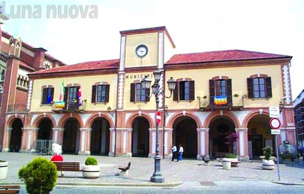 Lite in piazza tra candidato e cronista. Alcuni candidati dell’Onda si dissociano