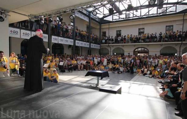 Grugliasco, bagno di folla per il nuovo oratorio Borgis