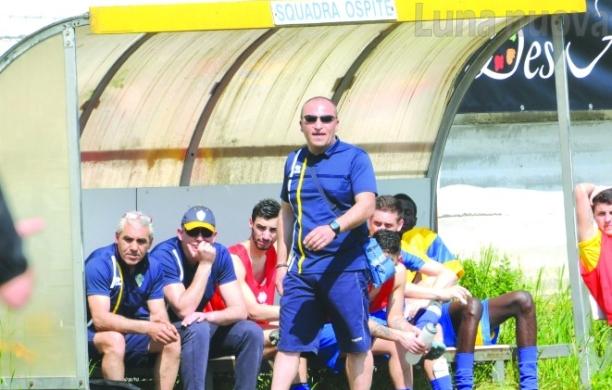 Divorzi improvvisi, ritorni di fiamma e colpi di mercato: il pallone non è ancora in vacanza