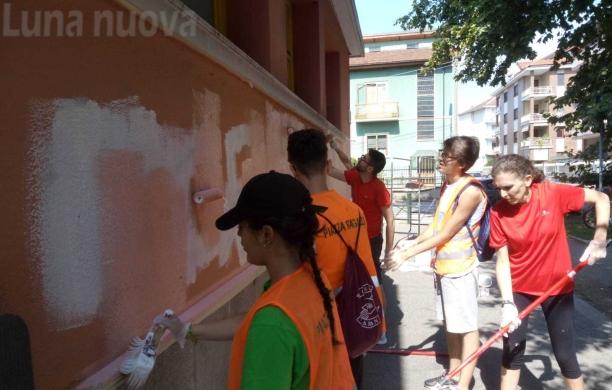 Collegno, Piazza Ragazzabile pulisce insieme ad una multinazionale