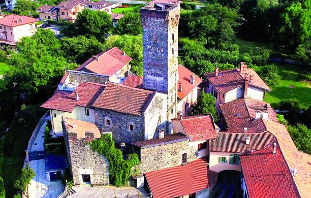 Almese, "Save the tower": raccolta fondi per salvare la torre