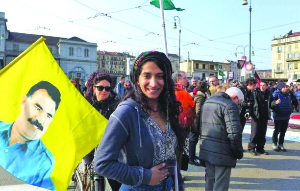 Poesia: il Kurdistan ribelle brilla negli occhi neri di Ezel