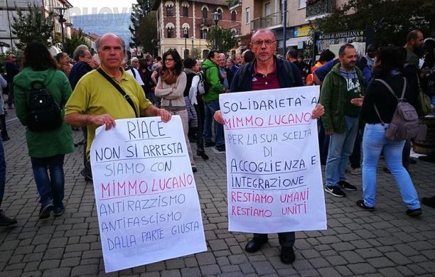 "Riace non si arresta": ad Avigliana in piazza per Mimmo Lucano