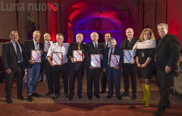 Orbassano, un premio agli artigiani più longevi
