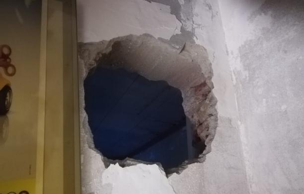 Collegno,  un weekend di passione tra assalti falliti e riusciti