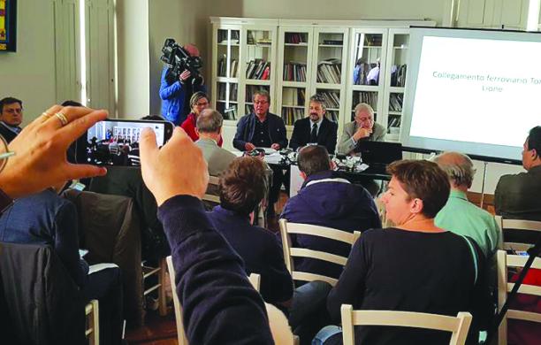 8 dicembre No Tav a Torino, sabato tocca ai Sì Tav