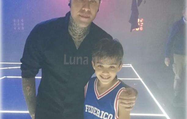 Rivalta, Lorenzo: star nella pubblicità con il rapper Fedez