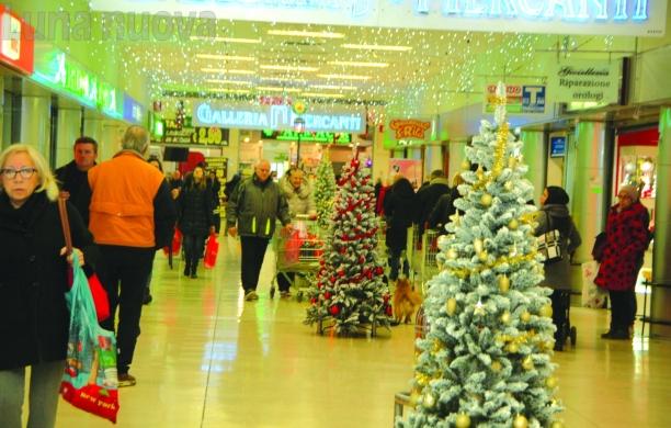 Natale: caccia al regalo utile da mettere sotto l’albero